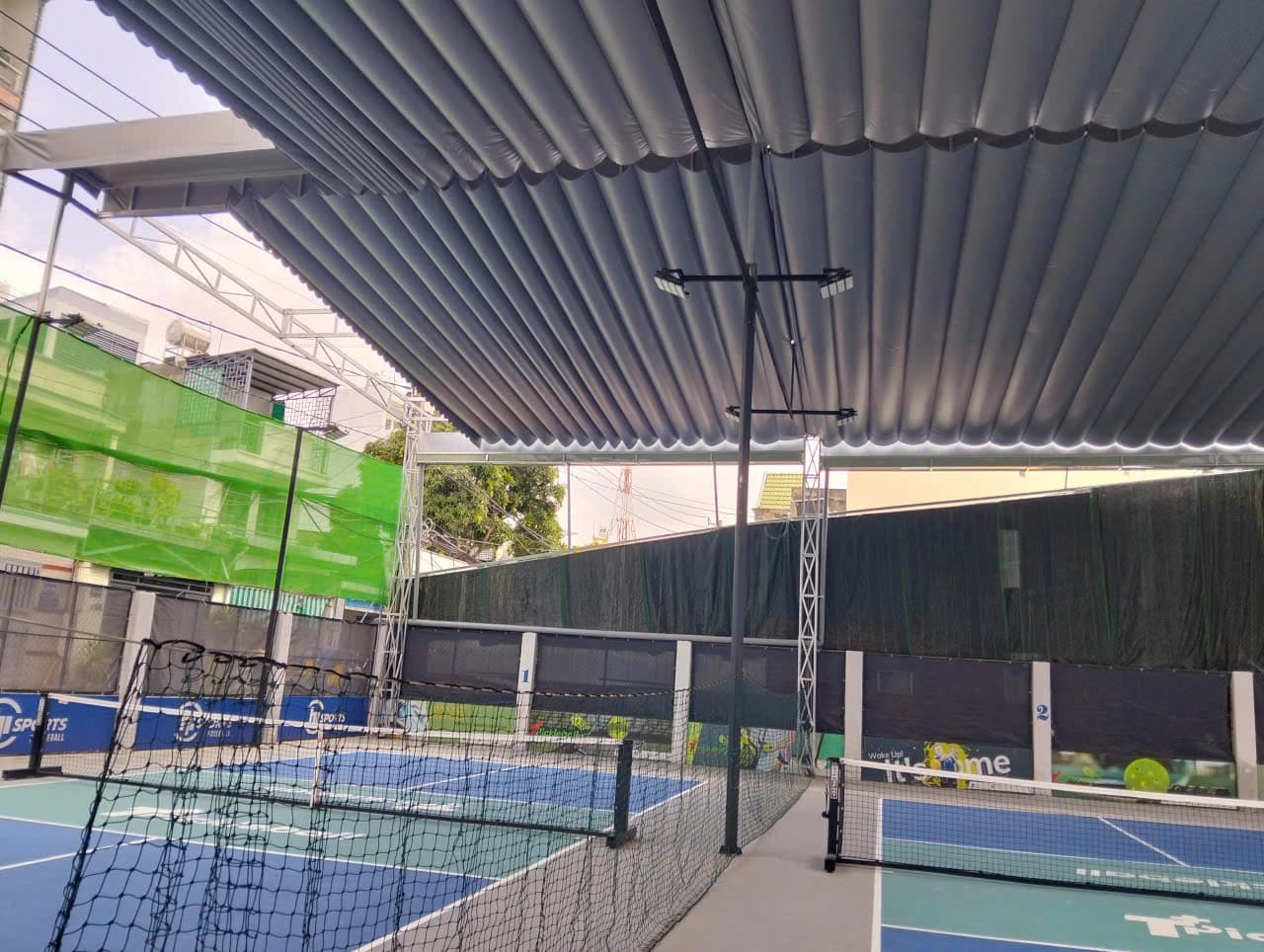 Mái Xếp Sân Tennis Thi công mái xếp sân tennis tại TP.HCM